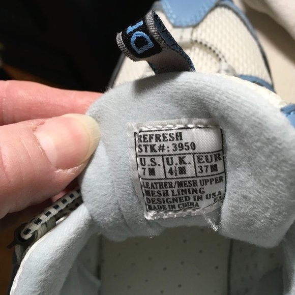 NWOT Dr. Comfort Women's Athletic Refresh Shoes - Picture 3 of 7